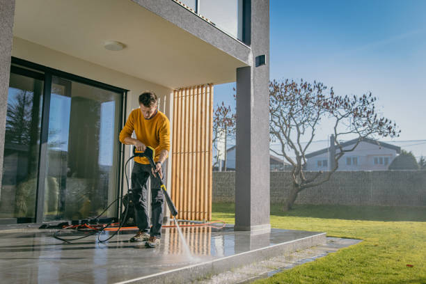 Best Pool Deck Cleaning  in Darlington, WI